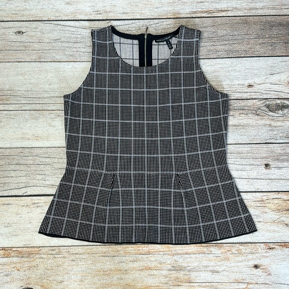 EUC WHBM peplum, sleeveless, knit sweater Medium - Picture 4 of 9